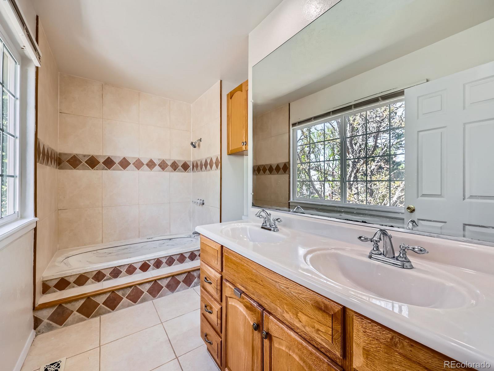MLS Image #15 for 13598 e asbury drive,aurora, Colorado