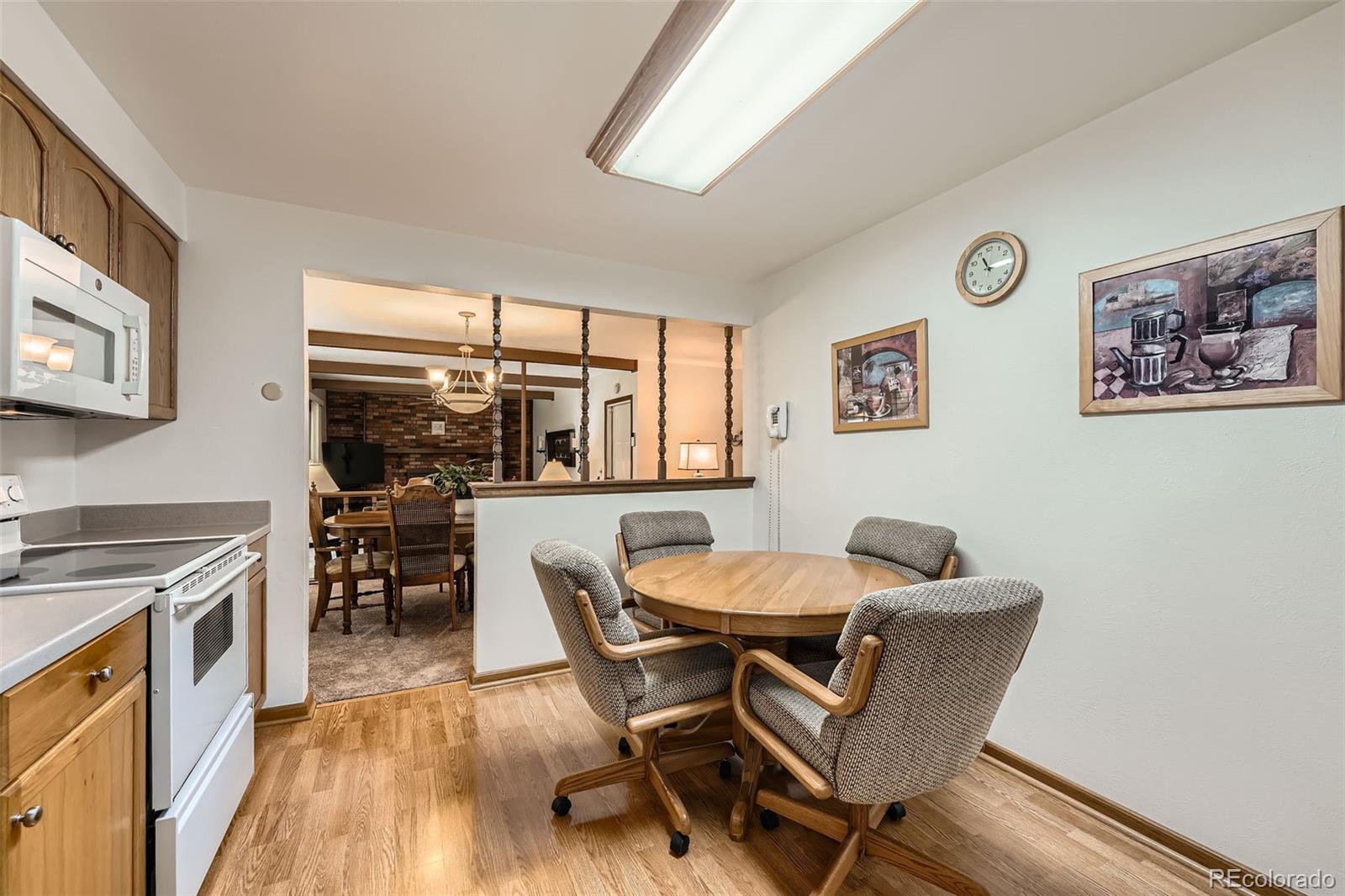 MLS Image #11 for 678 s oswego court,aurora, Colorado