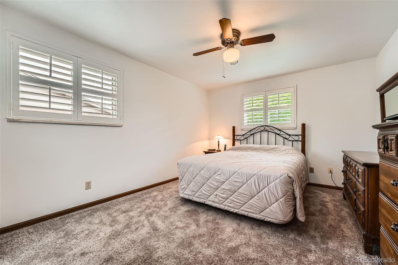 MLS Image #14 for 678 s oswego court,aurora, Colorado