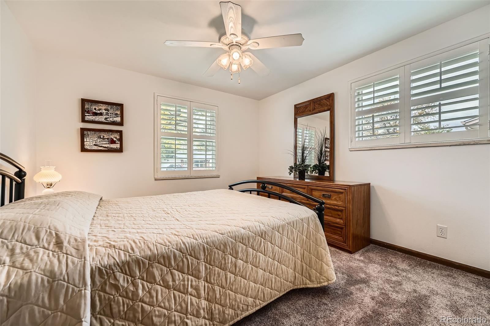 MLS Image #18 for 678 s oswego court,aurora, Colorado
