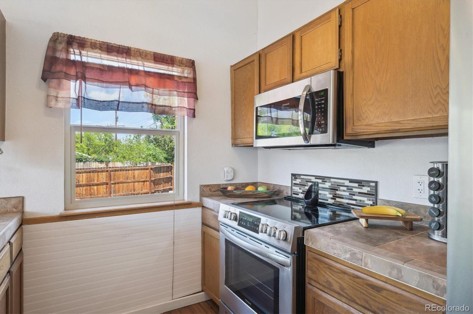 MLS Image #5 for 11337 e 1st avenue,aurora, Colorado