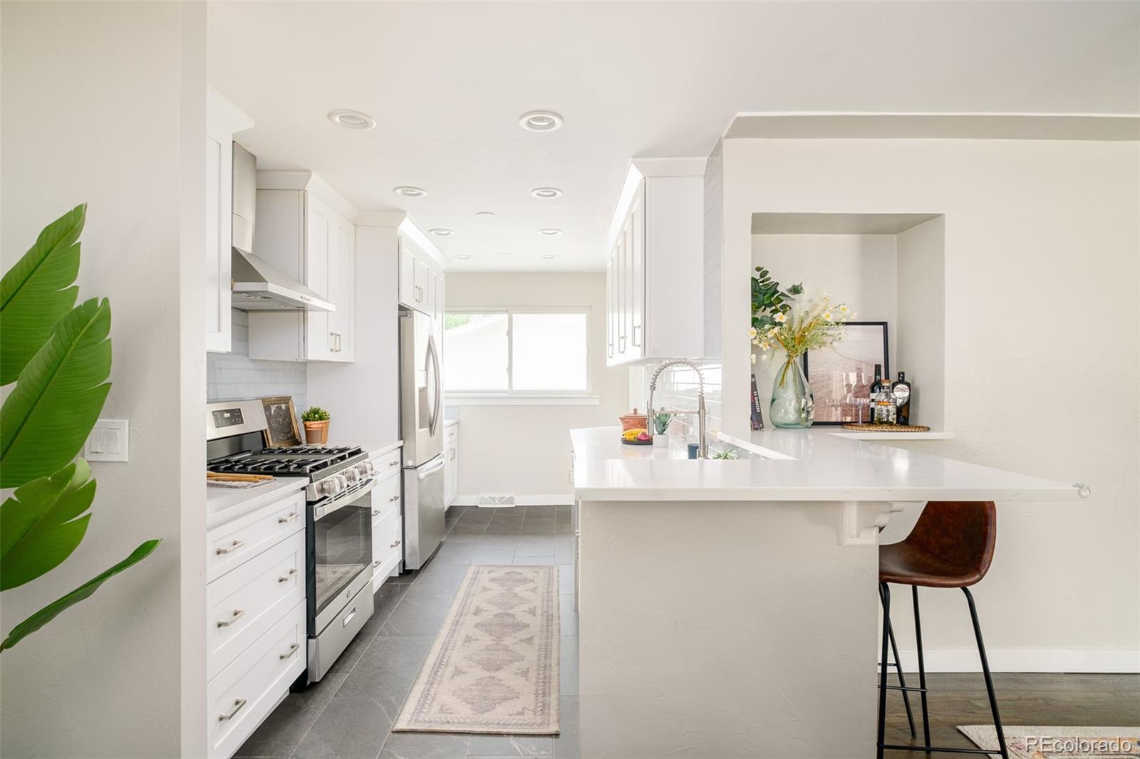 MLS Image #11 for 5885 s huron street,littleton, Colorado