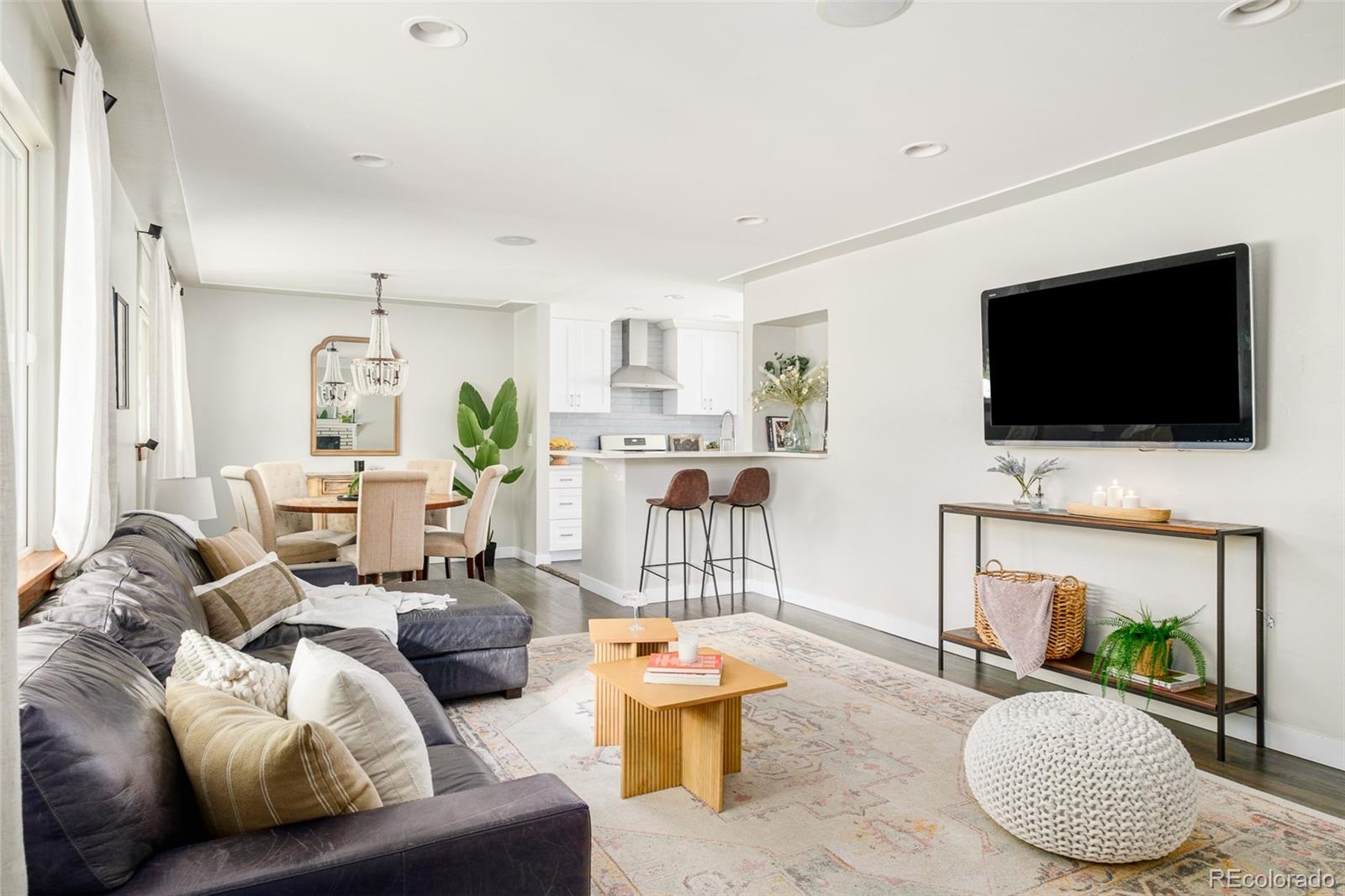 MLS Image #3 for 5885 s huron street,littleton, Colorado