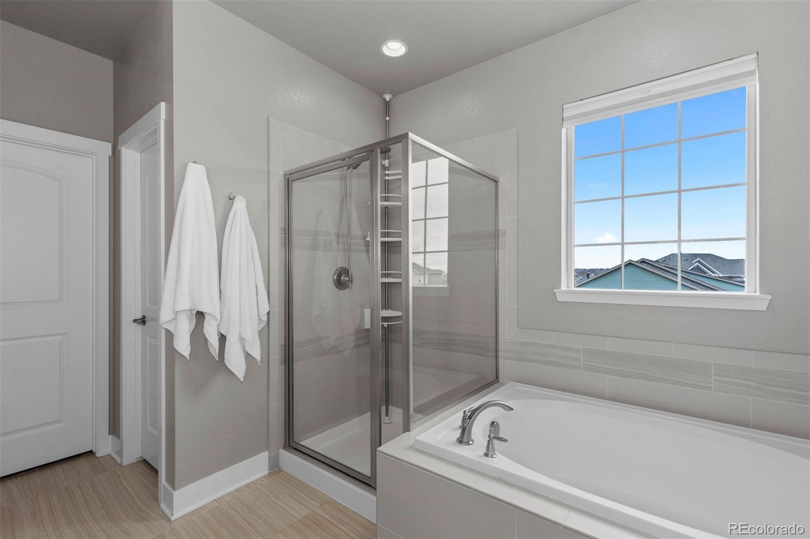 MLS Image #29 for 23252 e glidden drive,aurora, Colorado