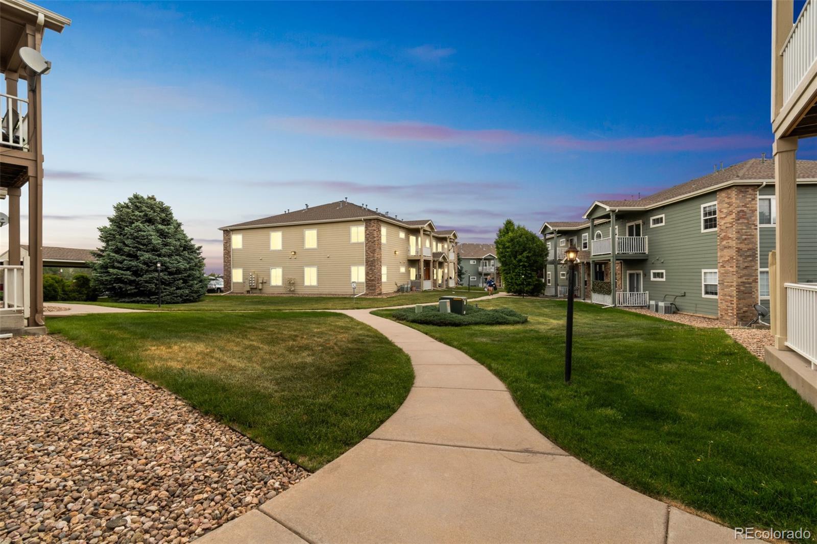 MLS Image #29 for 1771 w 53rd place 2,denver, Colorado