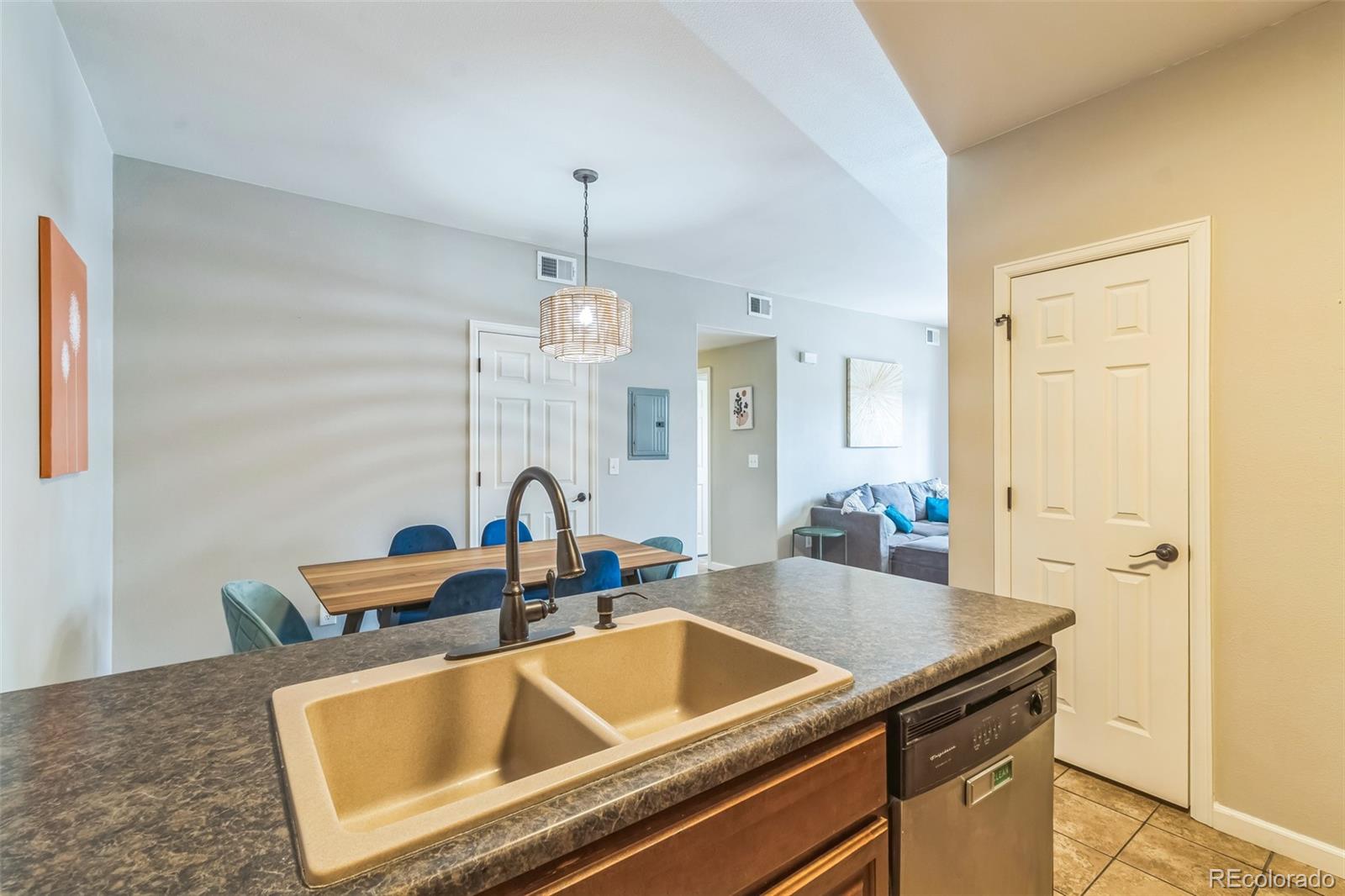 MLS Image #7 for 1771 w 53rd place 2,denver, Colorado