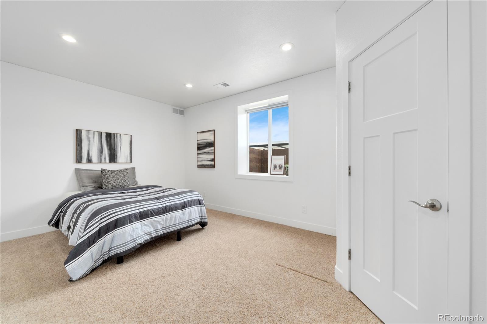MLS Image #22 for 859  schrage way,loveland, Colorado