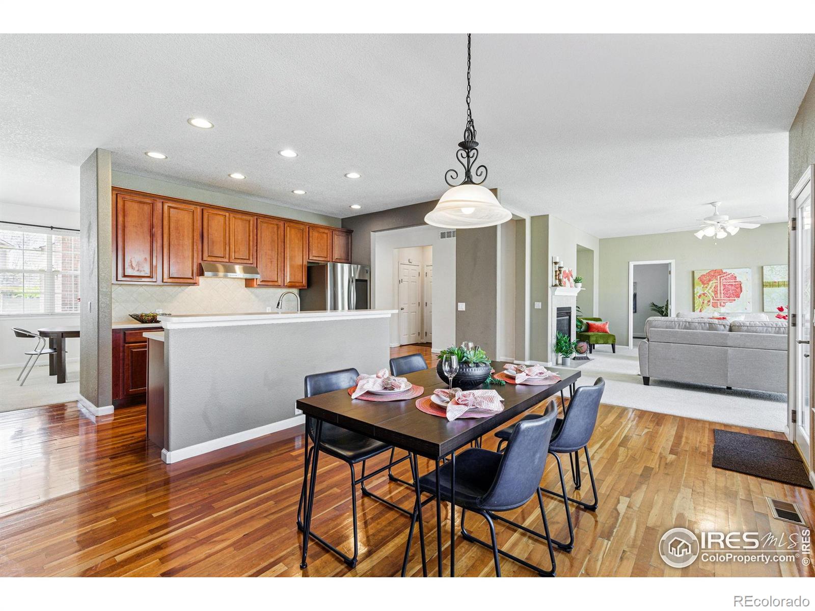 MLS Image #11 for 5017  bella vista drive,longmont, Colorado