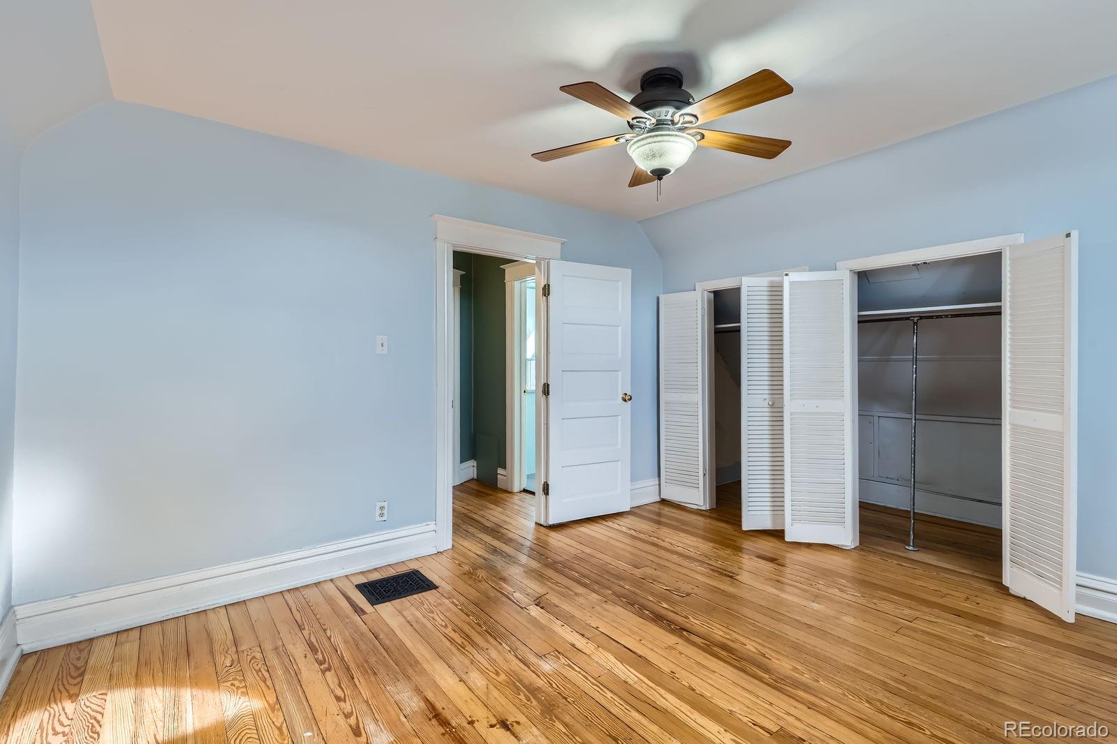 MLS Image #15 for 1006 s emerson street,denver, Colorado