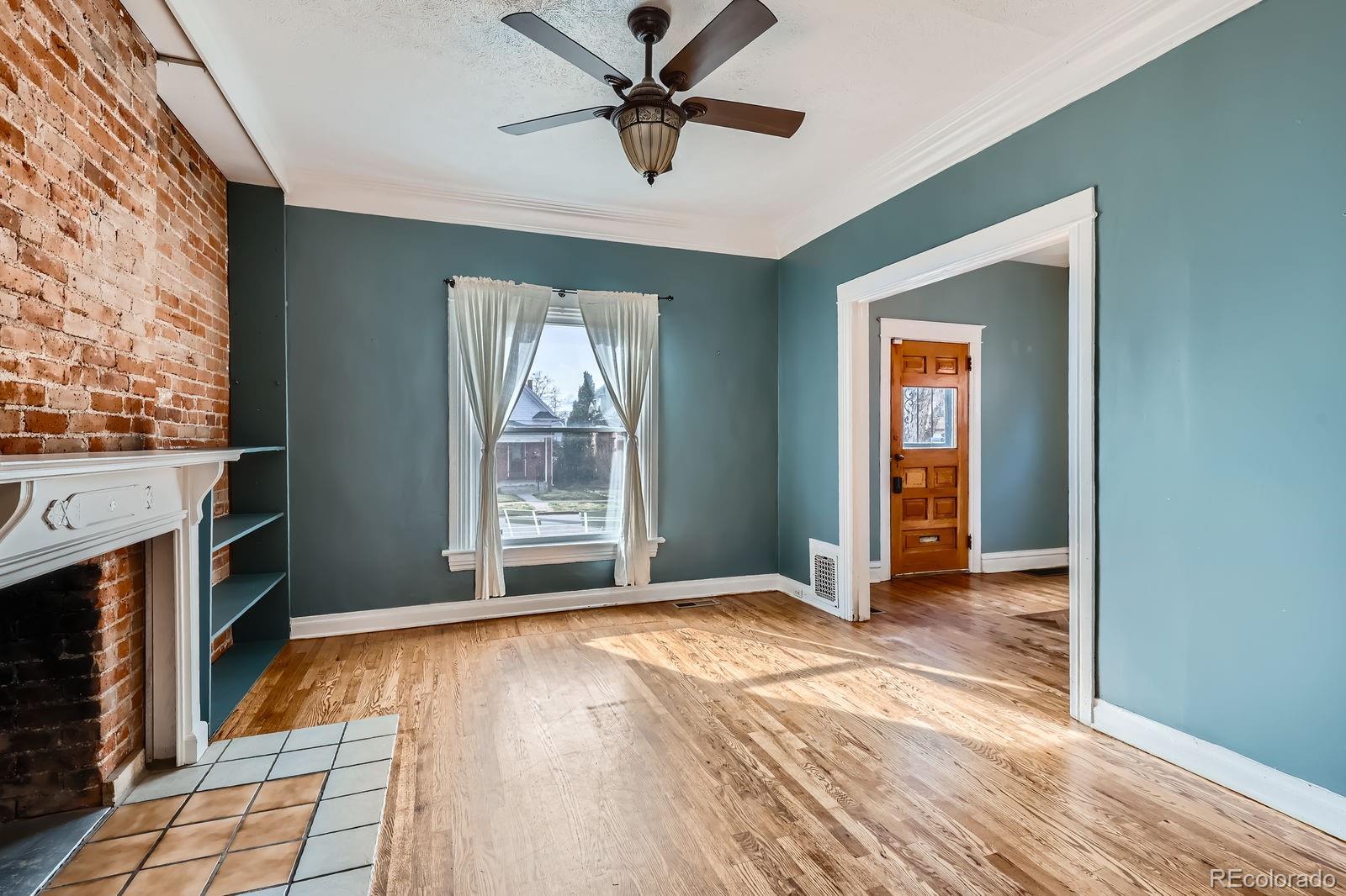 MLS Image #3 for 1006 s emerson street,denver, Colorado