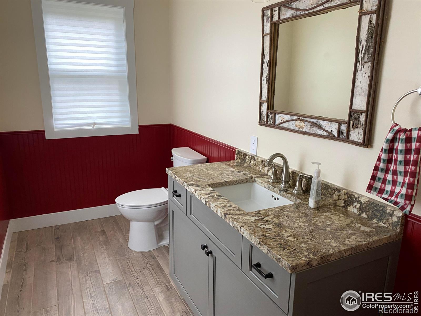 MLS Image #14 for 1555  three peaks road,golden, Colorado