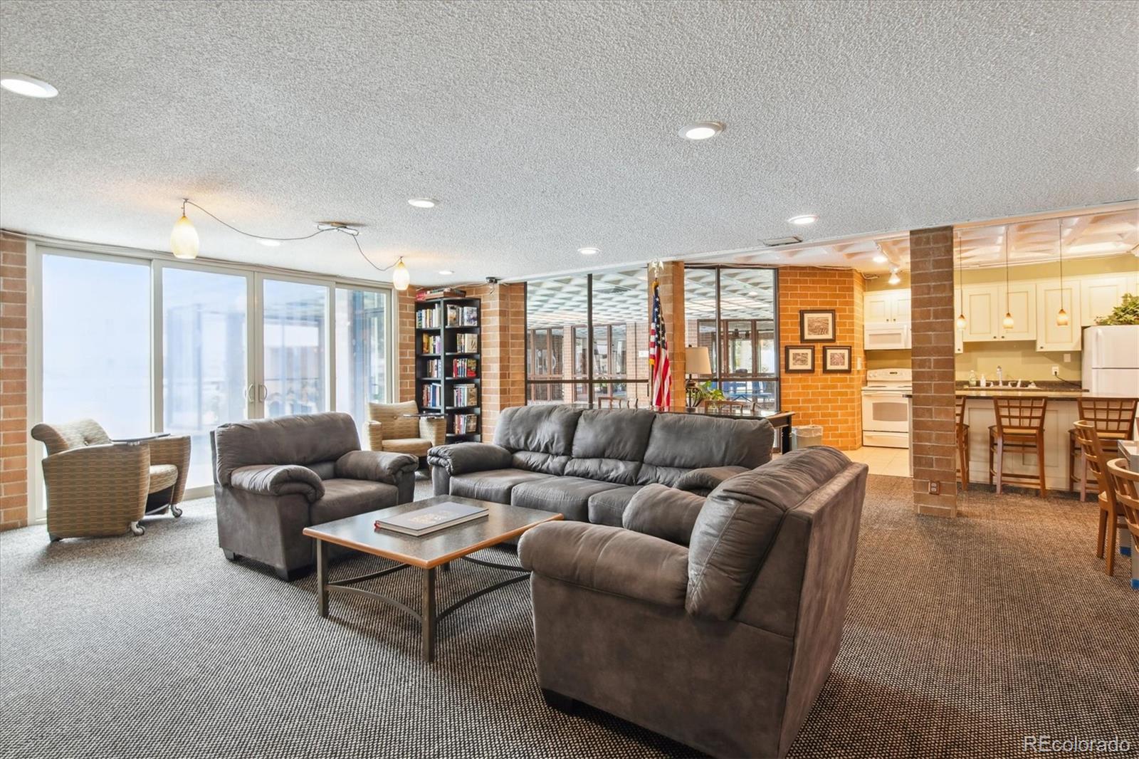 MLS Image #23 for 2880 s locust street,denver, Colorado