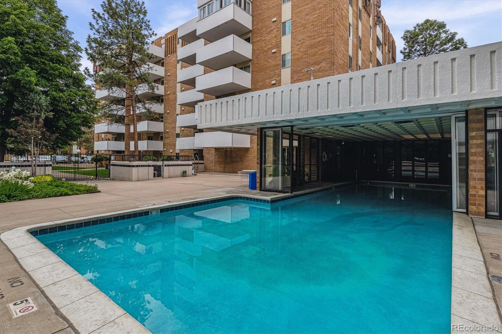 MLS Image #31 for 2880 s locust street,denver, Colorado