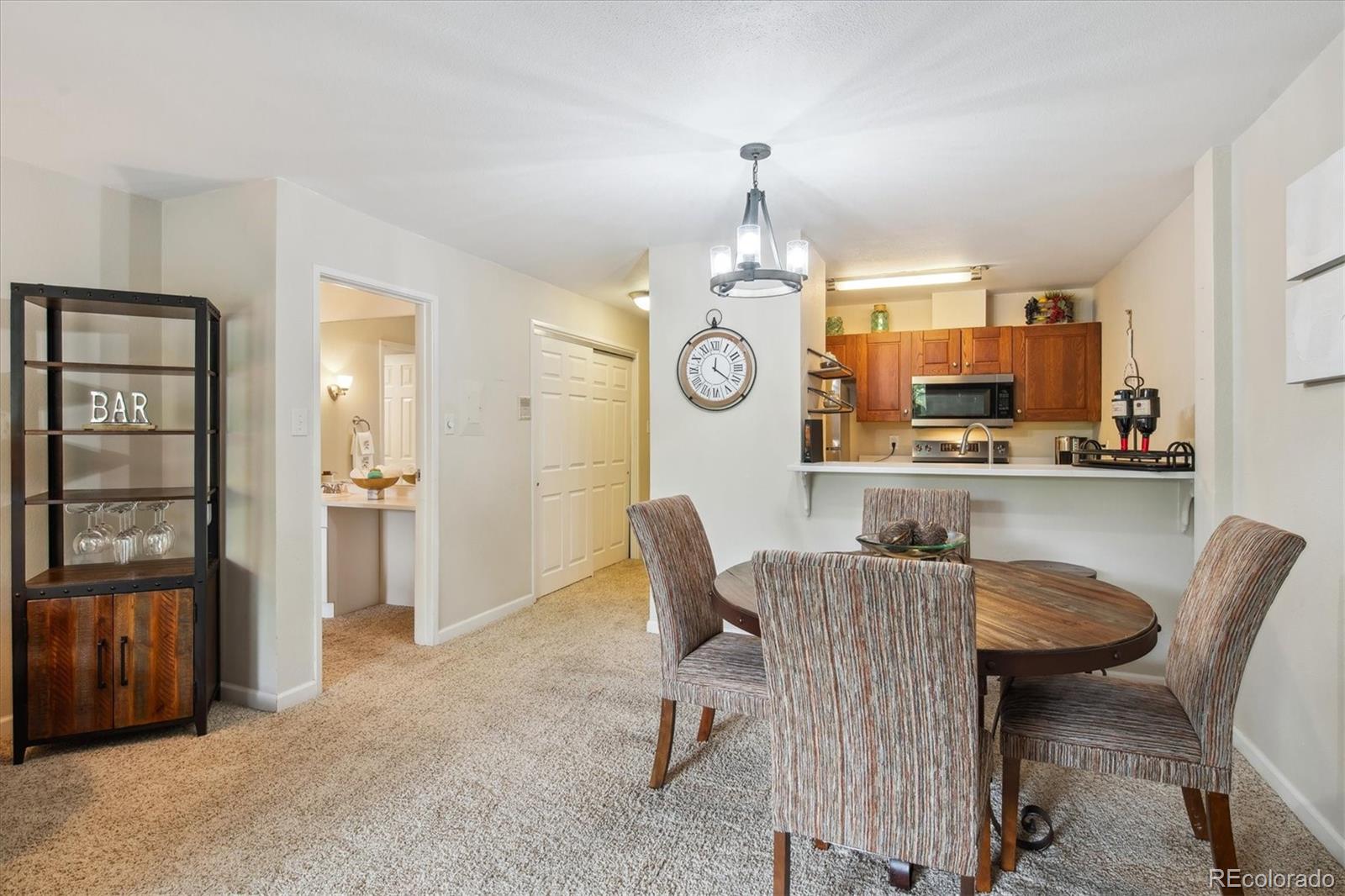 MLS Image #6 for 2880 s locust street,denver, Colorado
