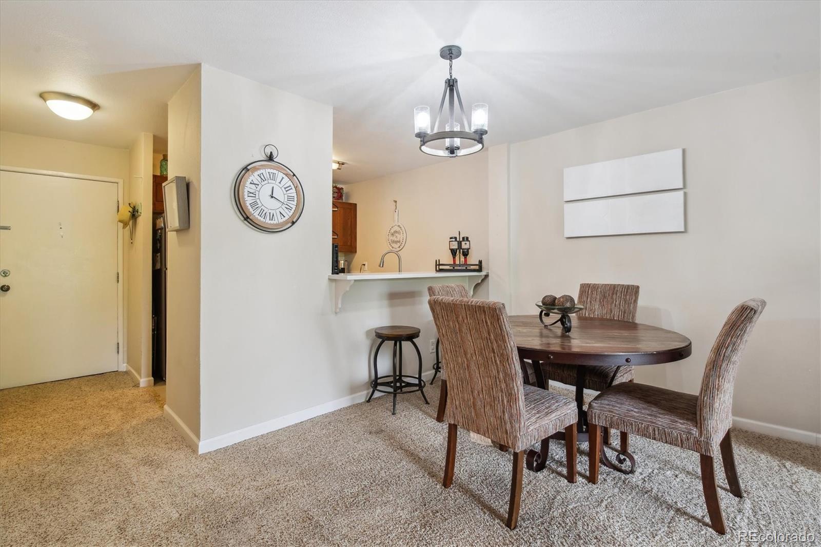 MLS Image #7 for 2880 s locust street,denver, Colorado