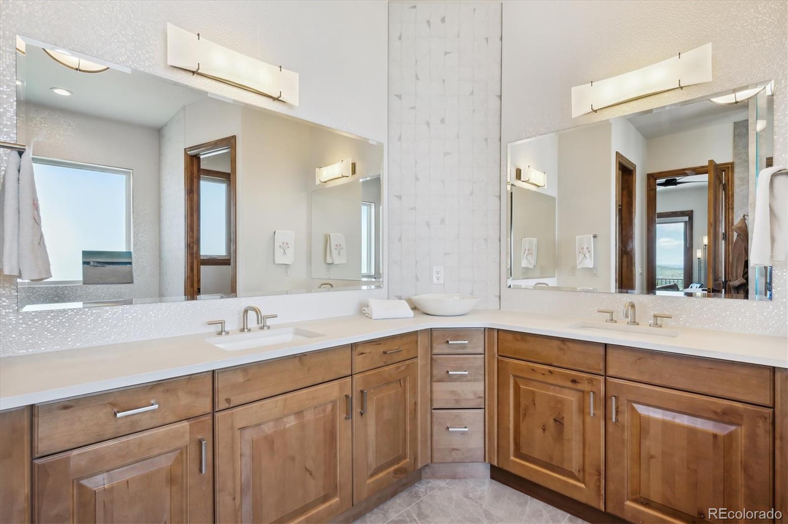 MLS Image #16 for 6194  falcon ridge way,morrison, Colorado