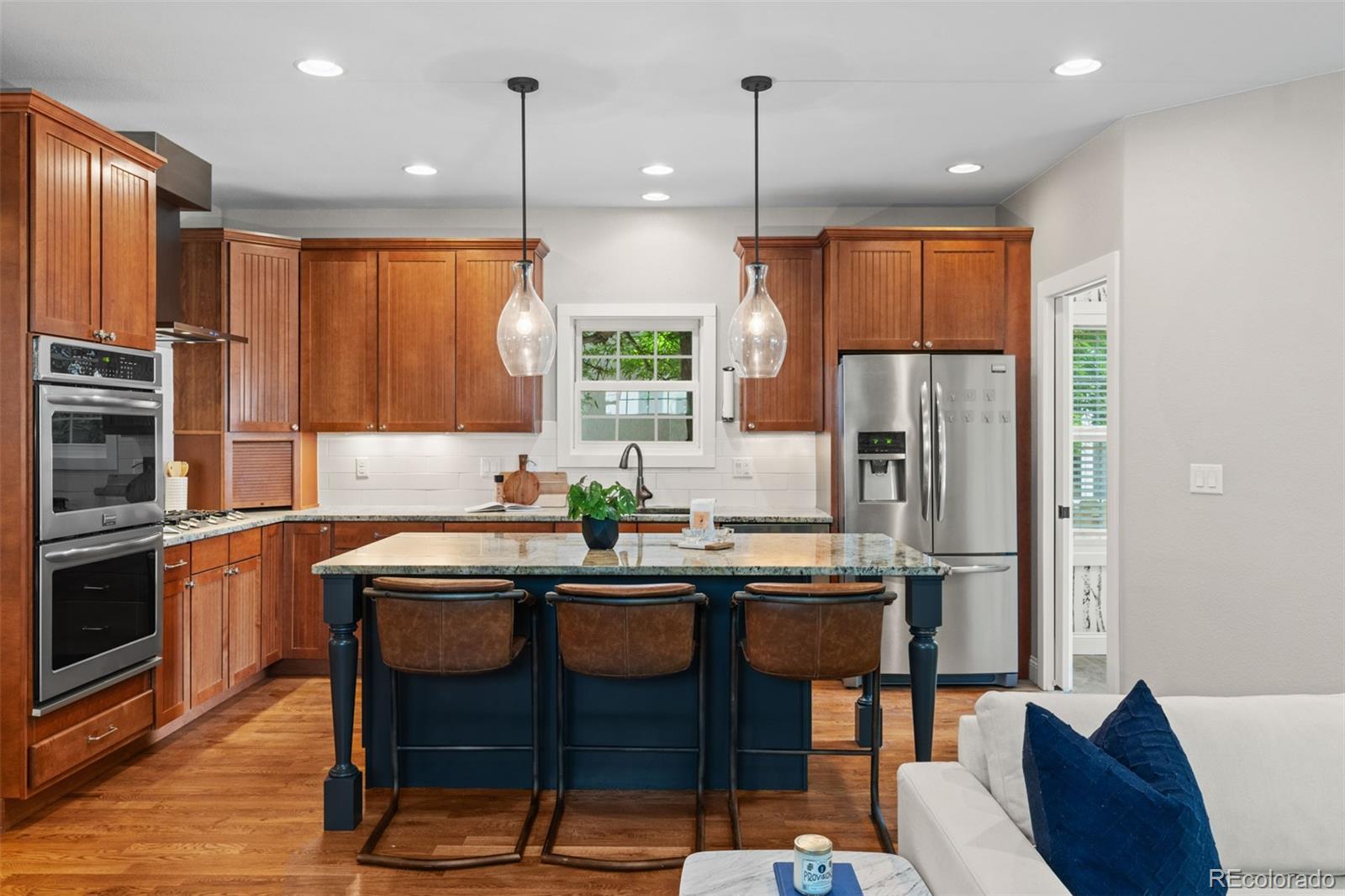 MLS Image #17 for 2485 s fillmore street,denver, Colorado