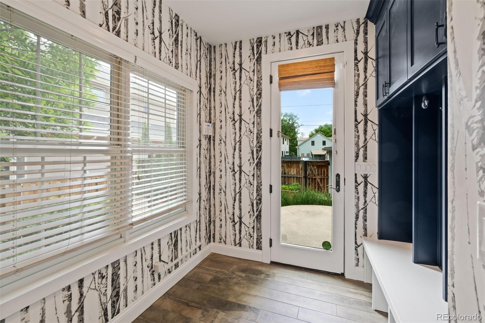 MLS Image #21 for 2485 s fillmore street,denver, Colorado