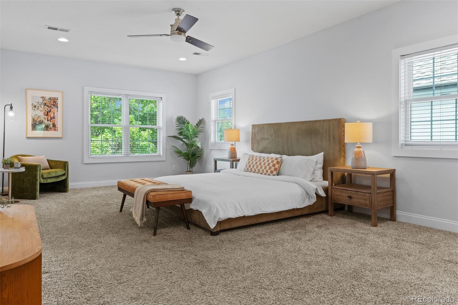 MLS Image #22 for 2485 s fillmore street,denver, Colorado