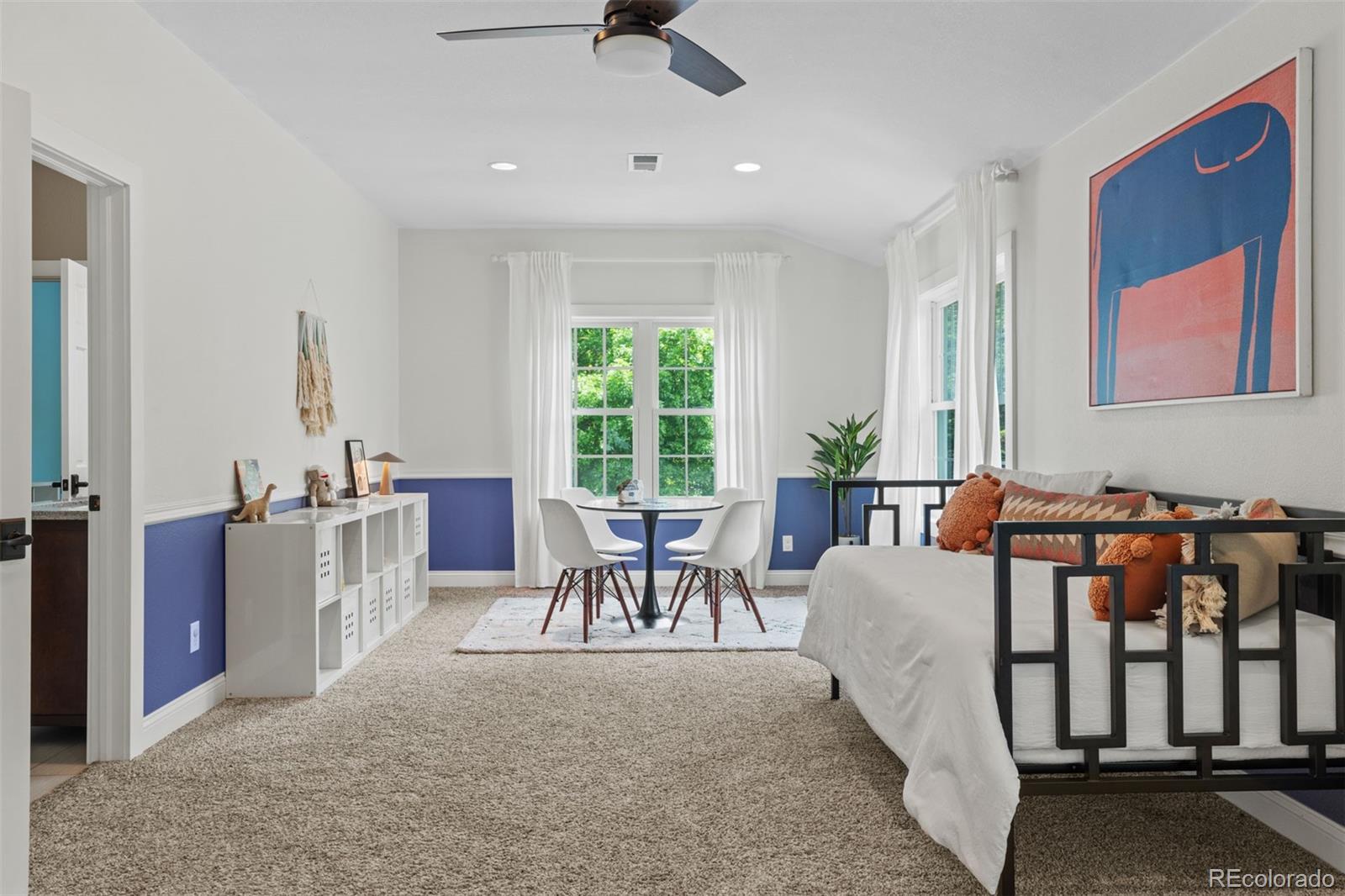 MLS Image #29 for 2485 s fillmore street,denver, Colorado
