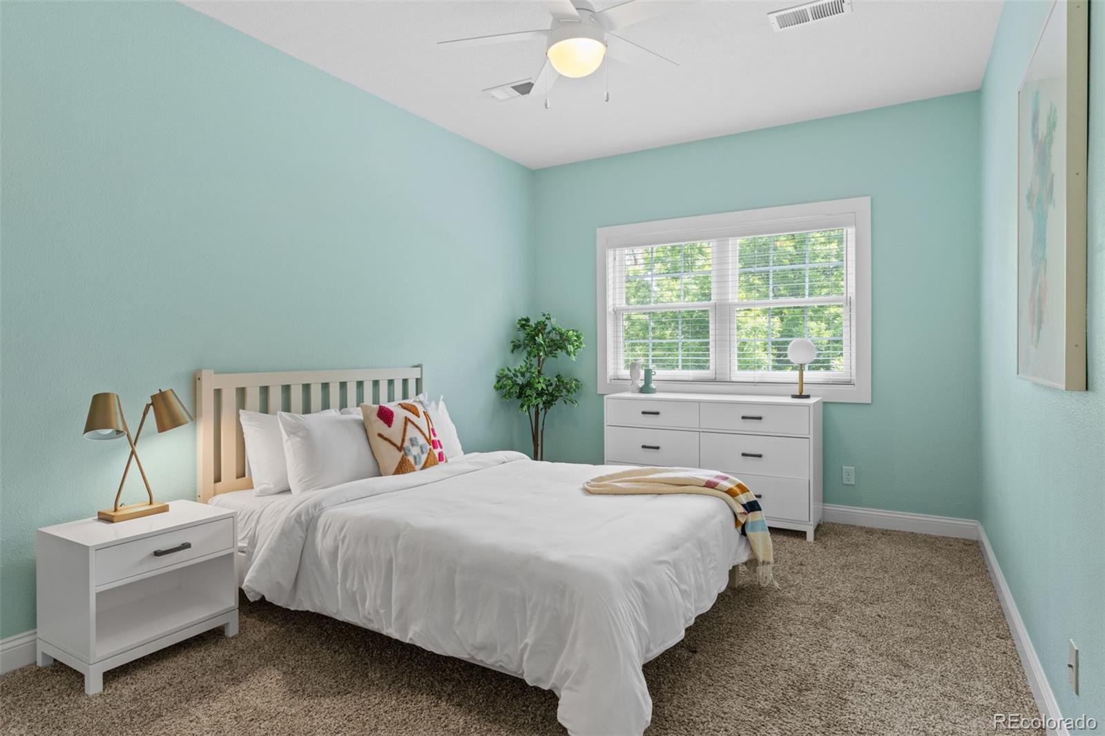 MLS Image #34 for 2485 s fillmore street,denver, Colorado