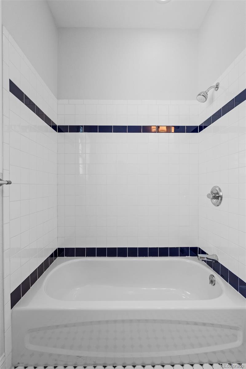 MLS Image #36 for 2485 s fillmore street,denver, Colorado