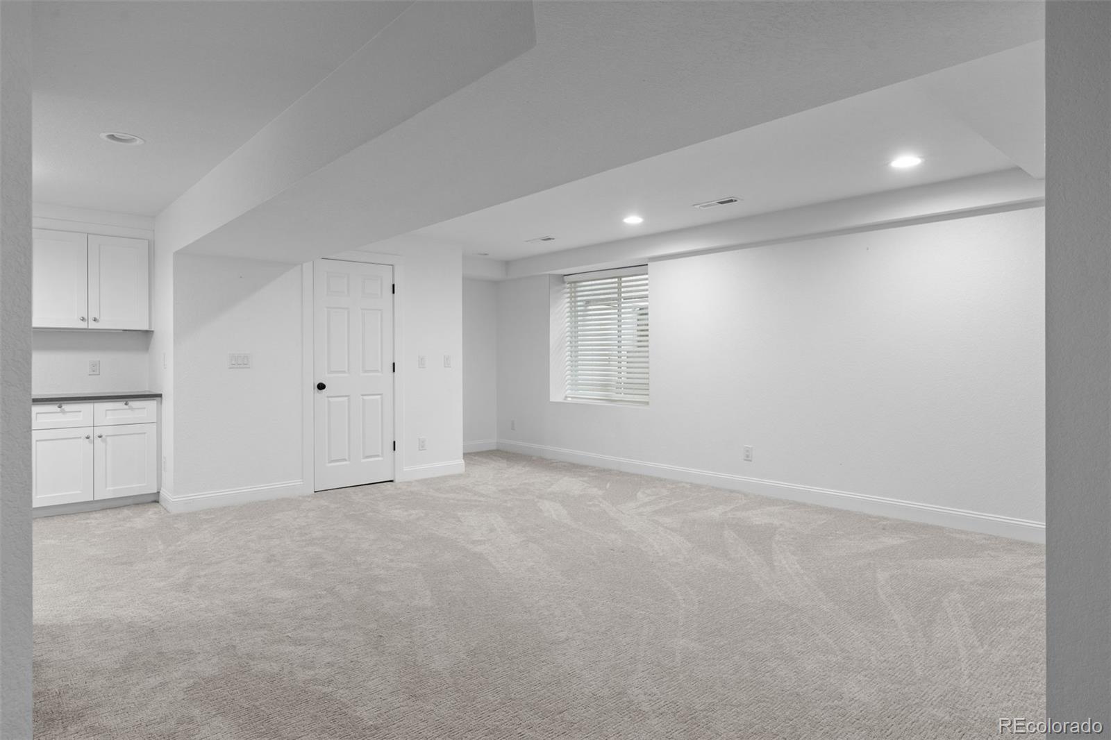 MLS Image #41 for 2485 s fillmore street,denver, Colorado