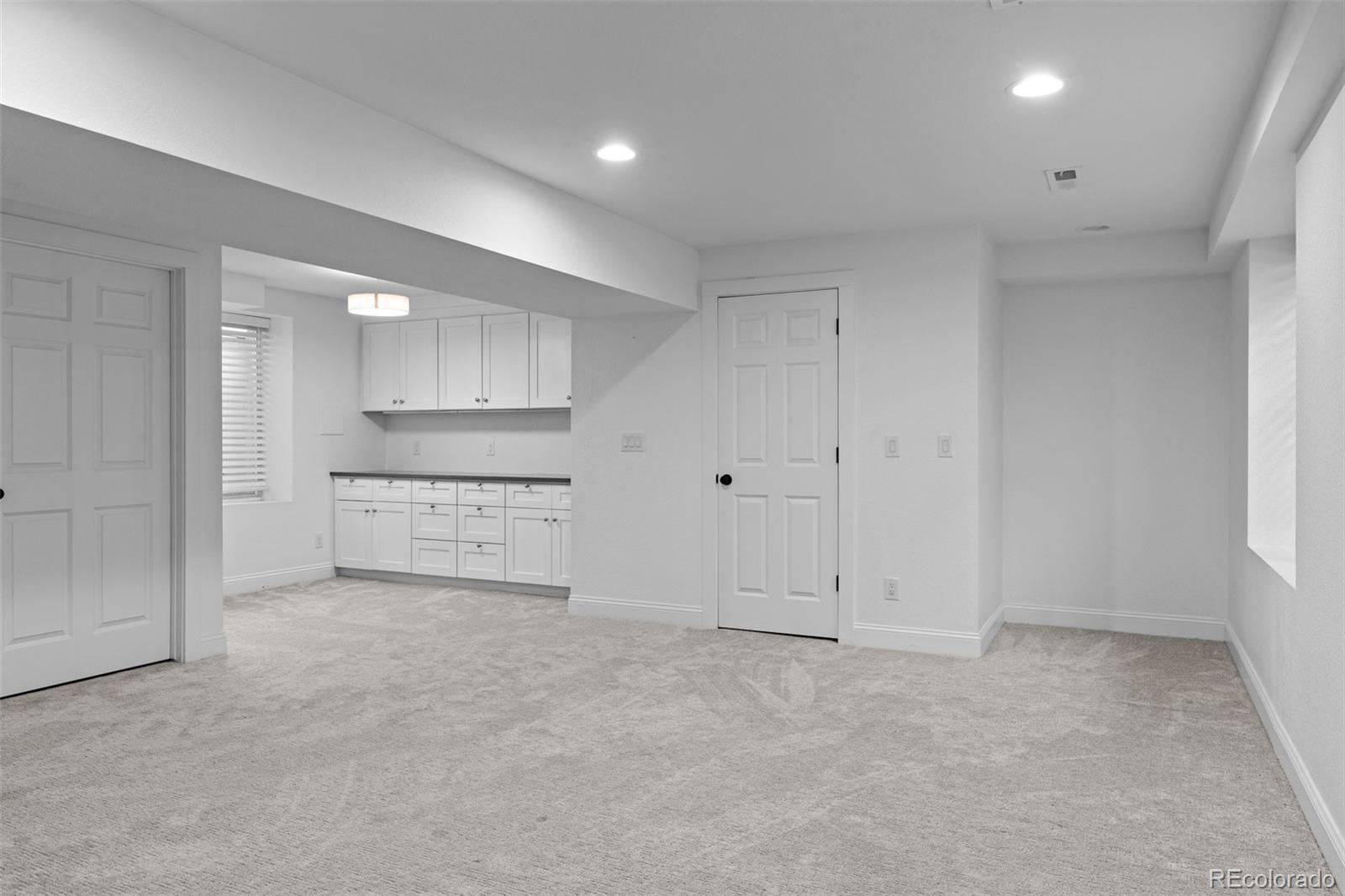 MLS Image #42 for 2485 s fillmore street,denver, Colorado