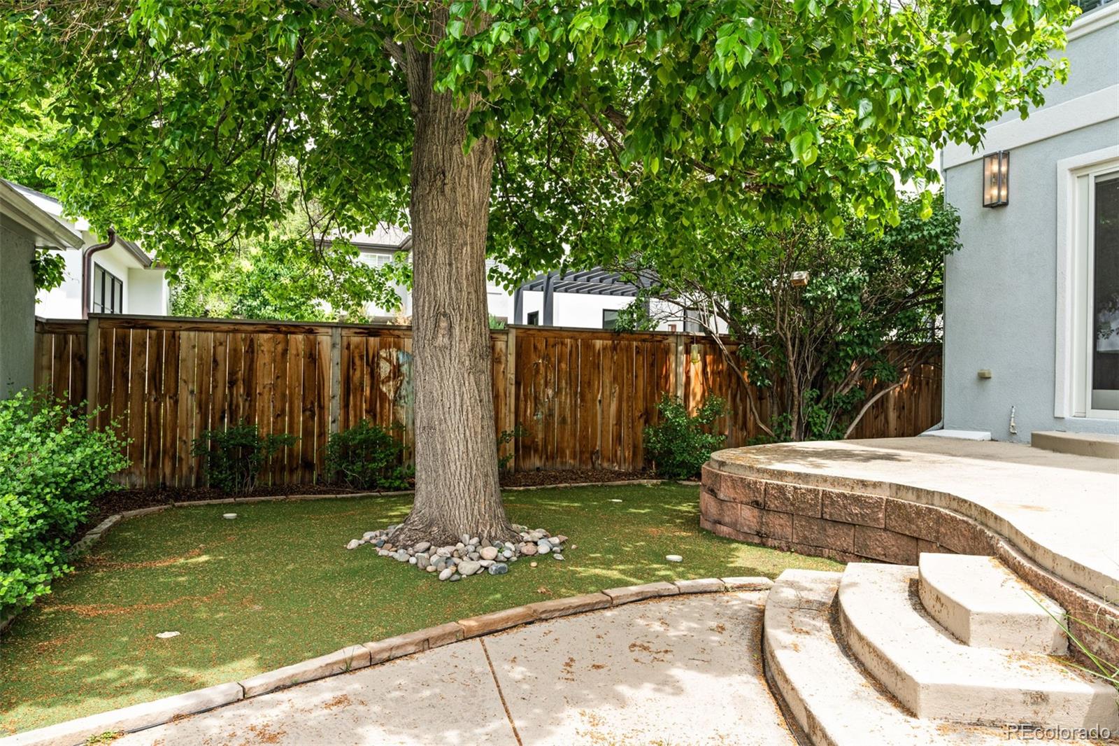 MLS Image #48 for 2485 s fillmore street,denver, Colorado
