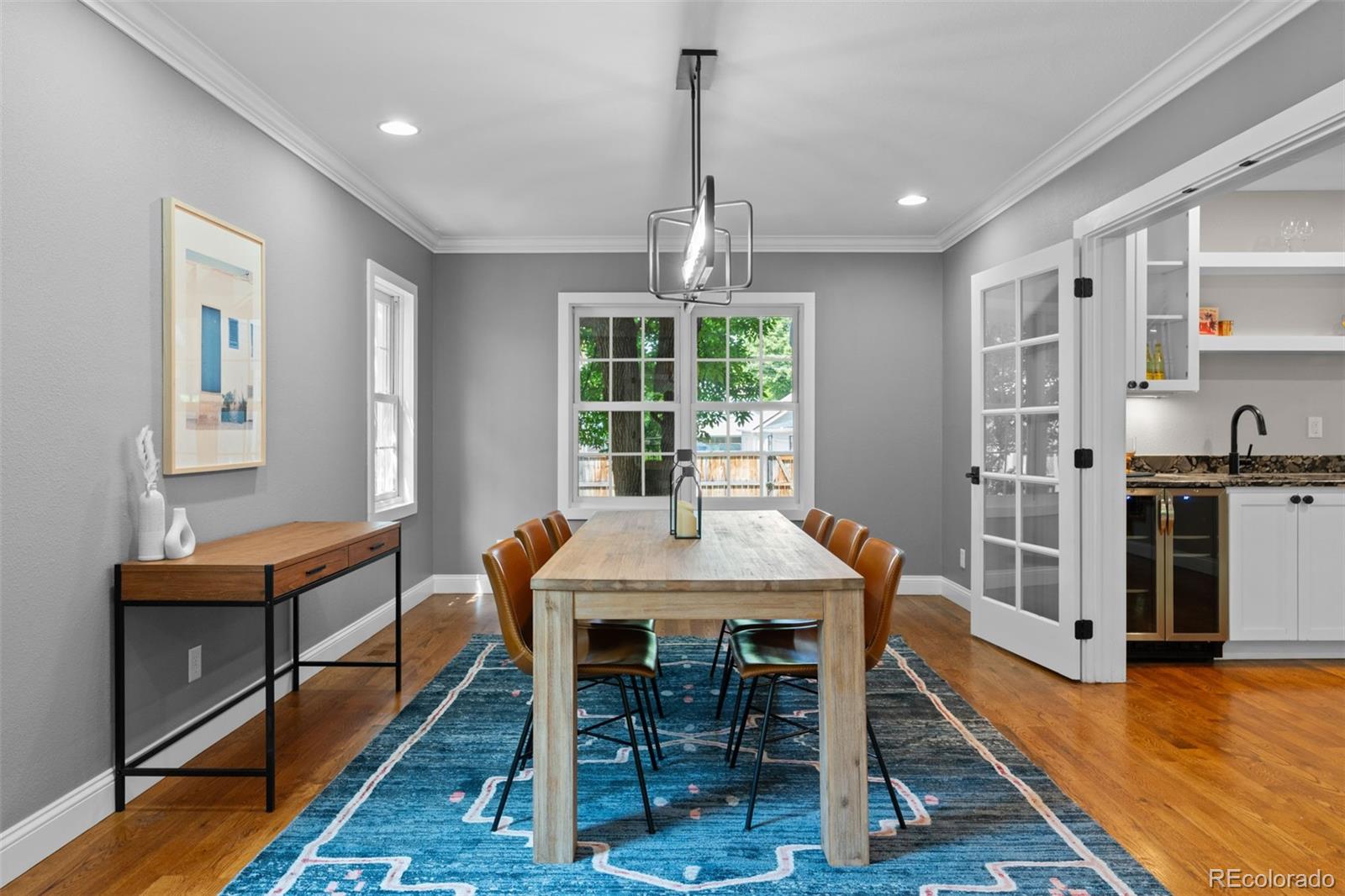 MLS Image #6 for 2485 s fillmore street,denver, Colorado