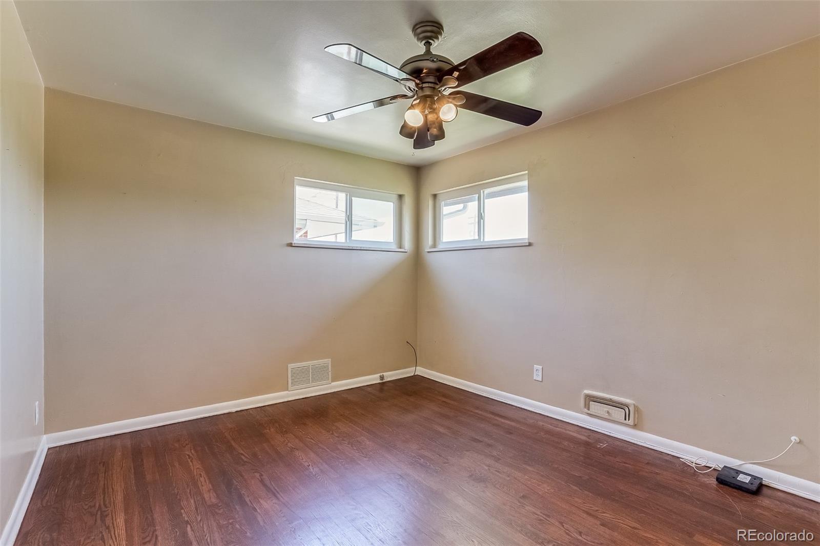 MLS Image #16 for 3685  jasmine street,denver, Colorado