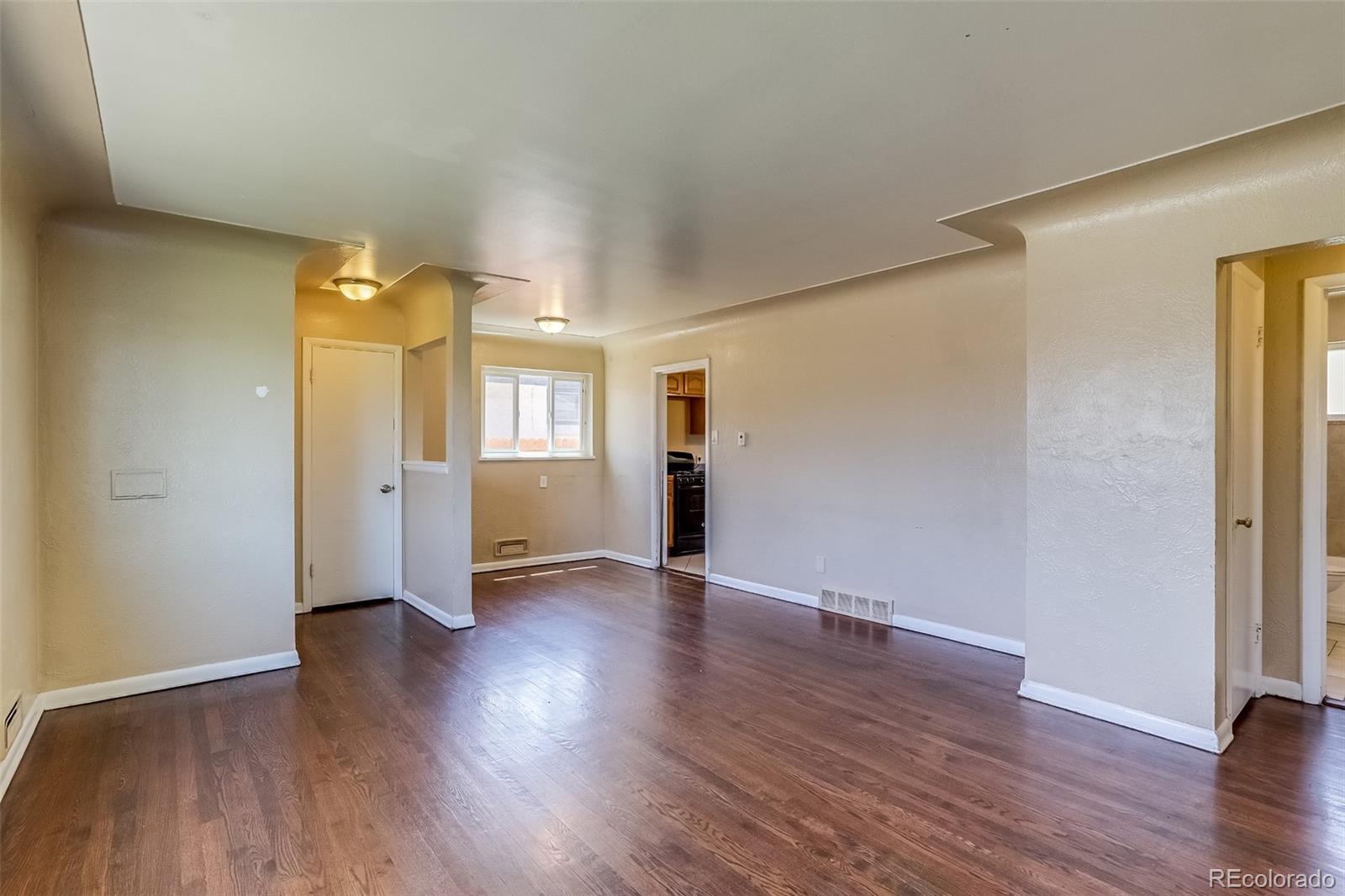 MLS Image #8 for 3685  jasmine street,denver, Colorado