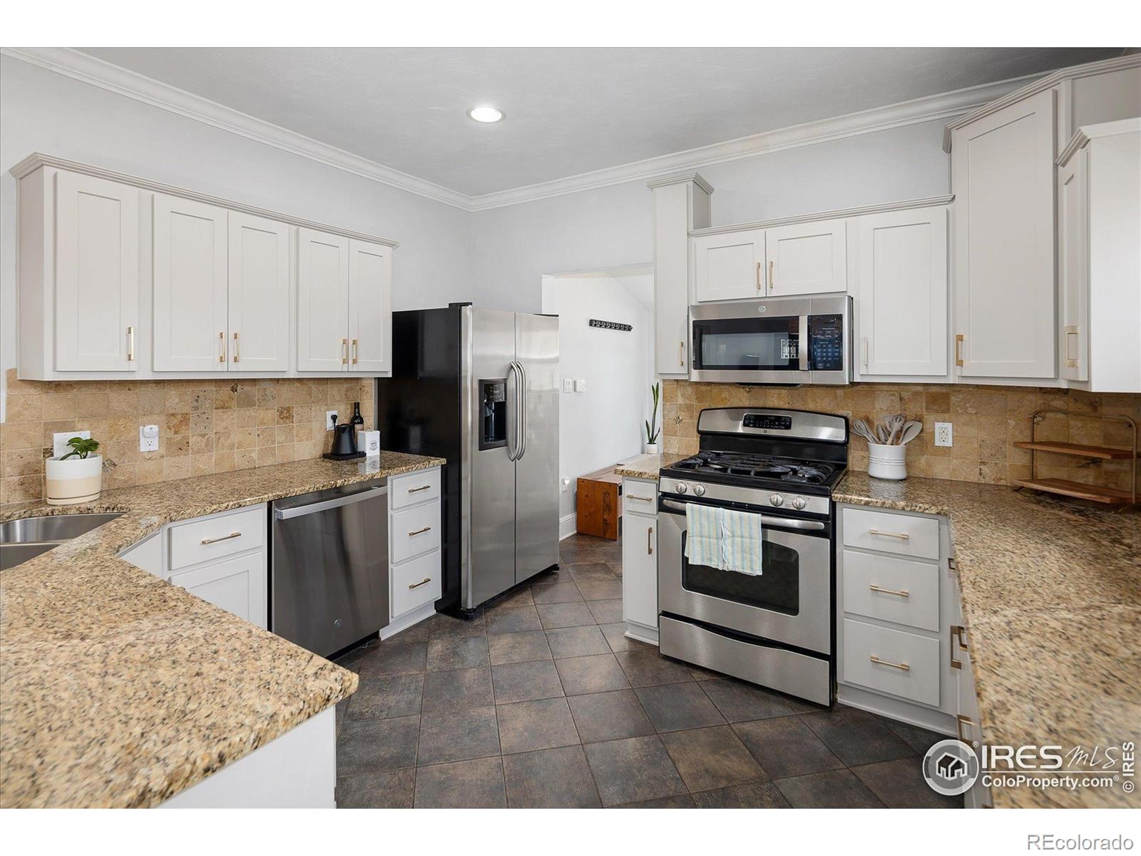 MLS Image #11 for 3039 w denver place,denver, Colorado
