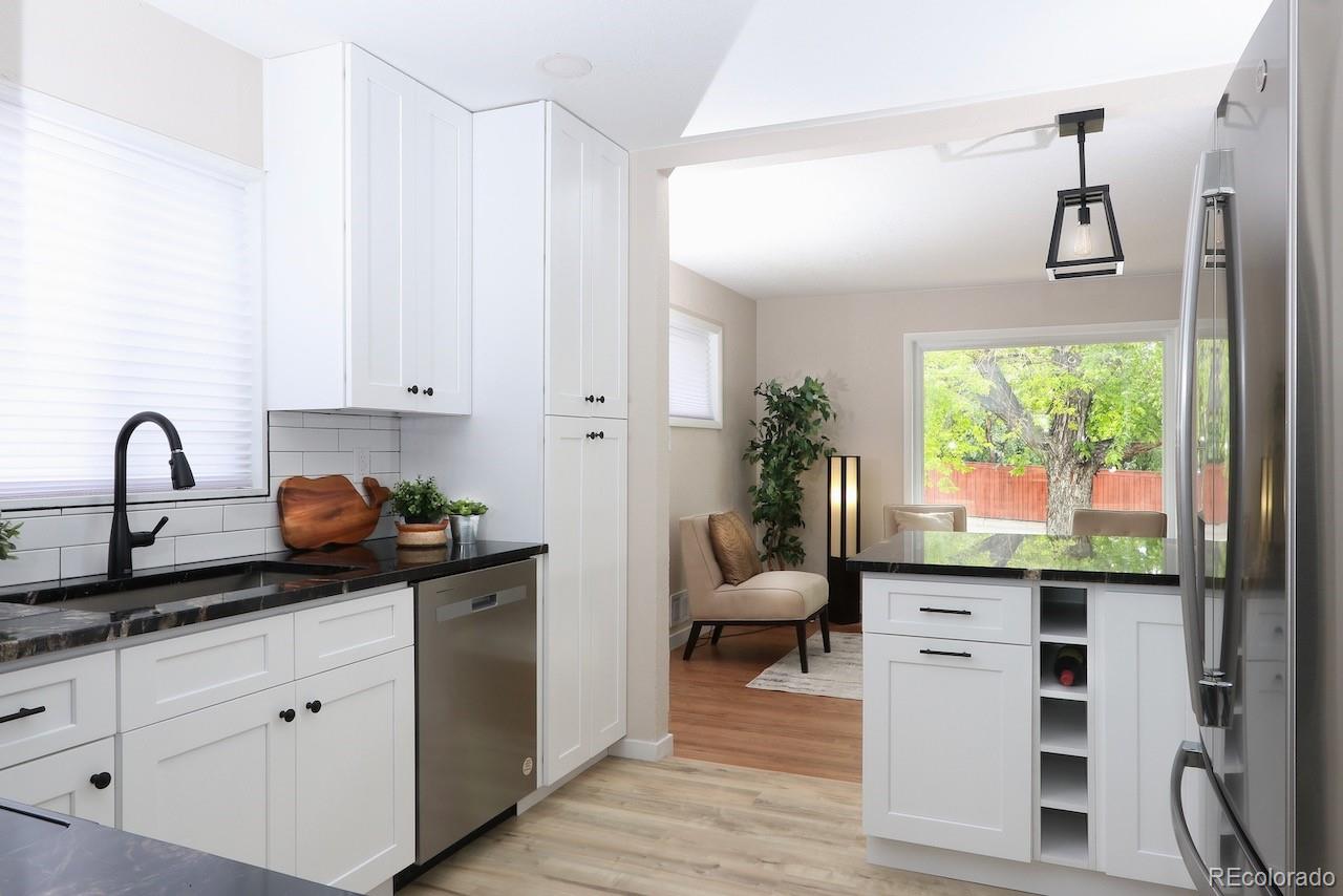 MLS Image #5 for 10420  marion street,northglenn, Colorado