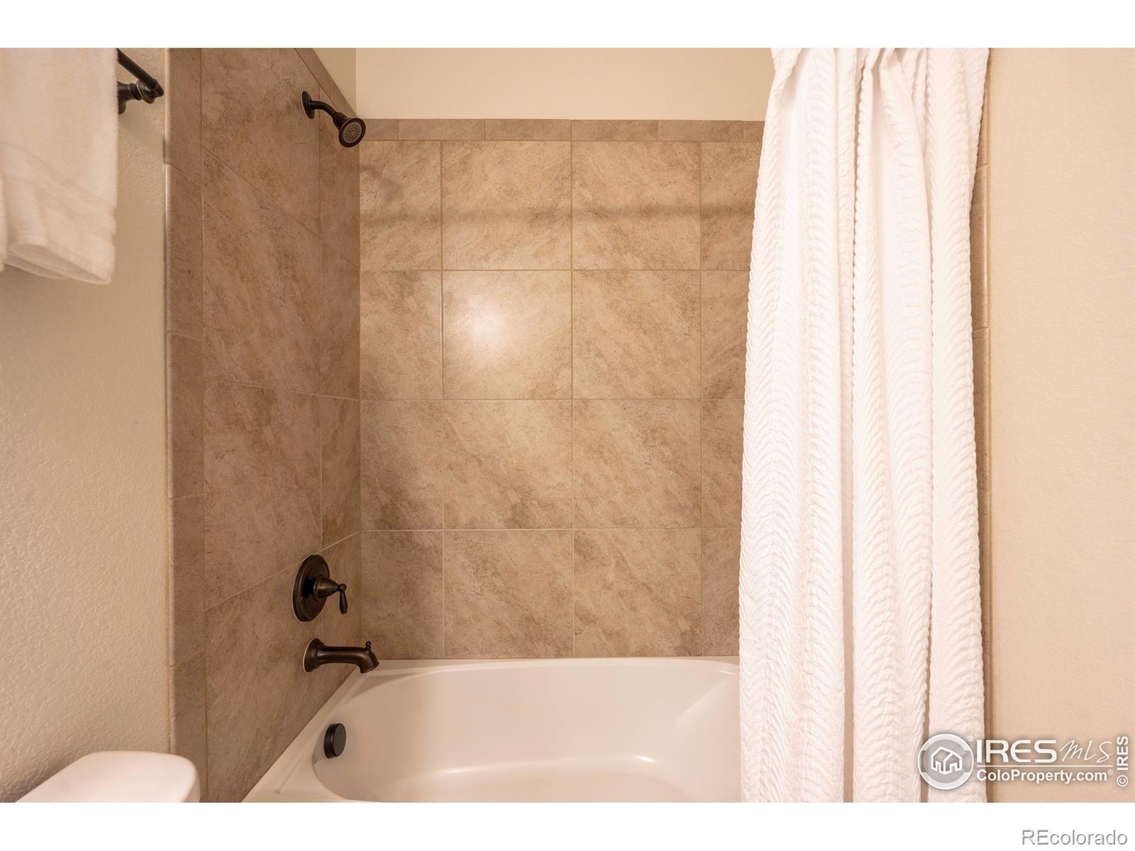 MLS Image #11 for 1358  14th avenue,longmont, Colorado