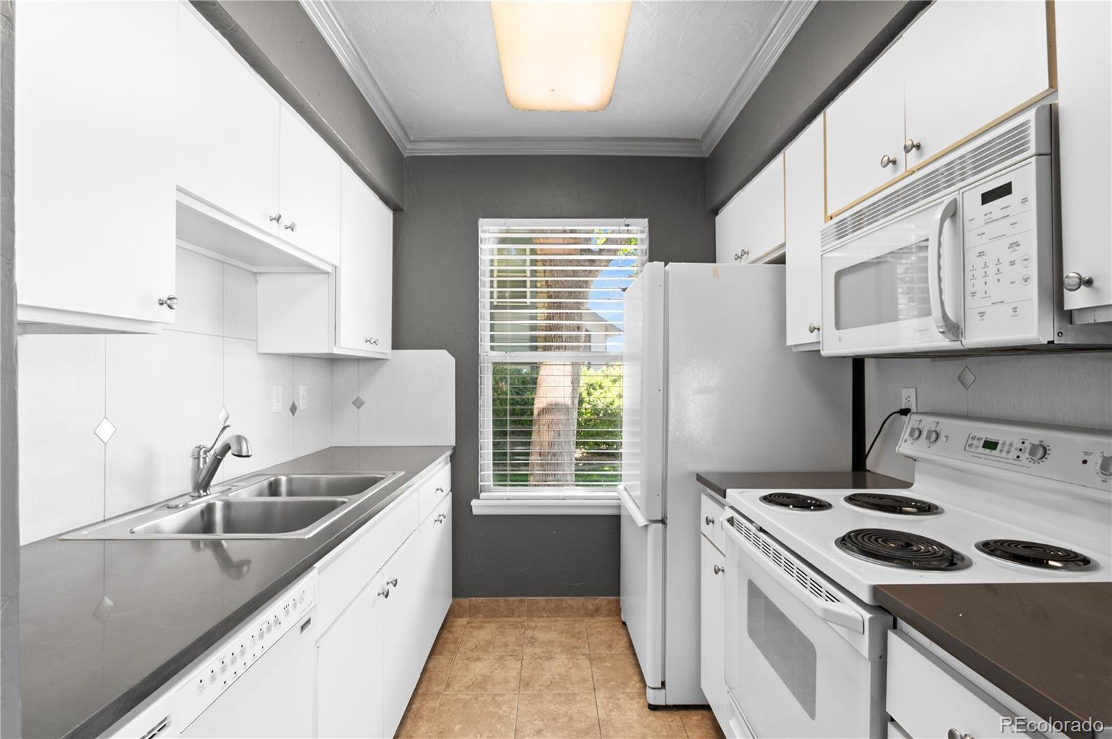 MLS Image #8 for 8055 w eastman place,lakewood, Colorado