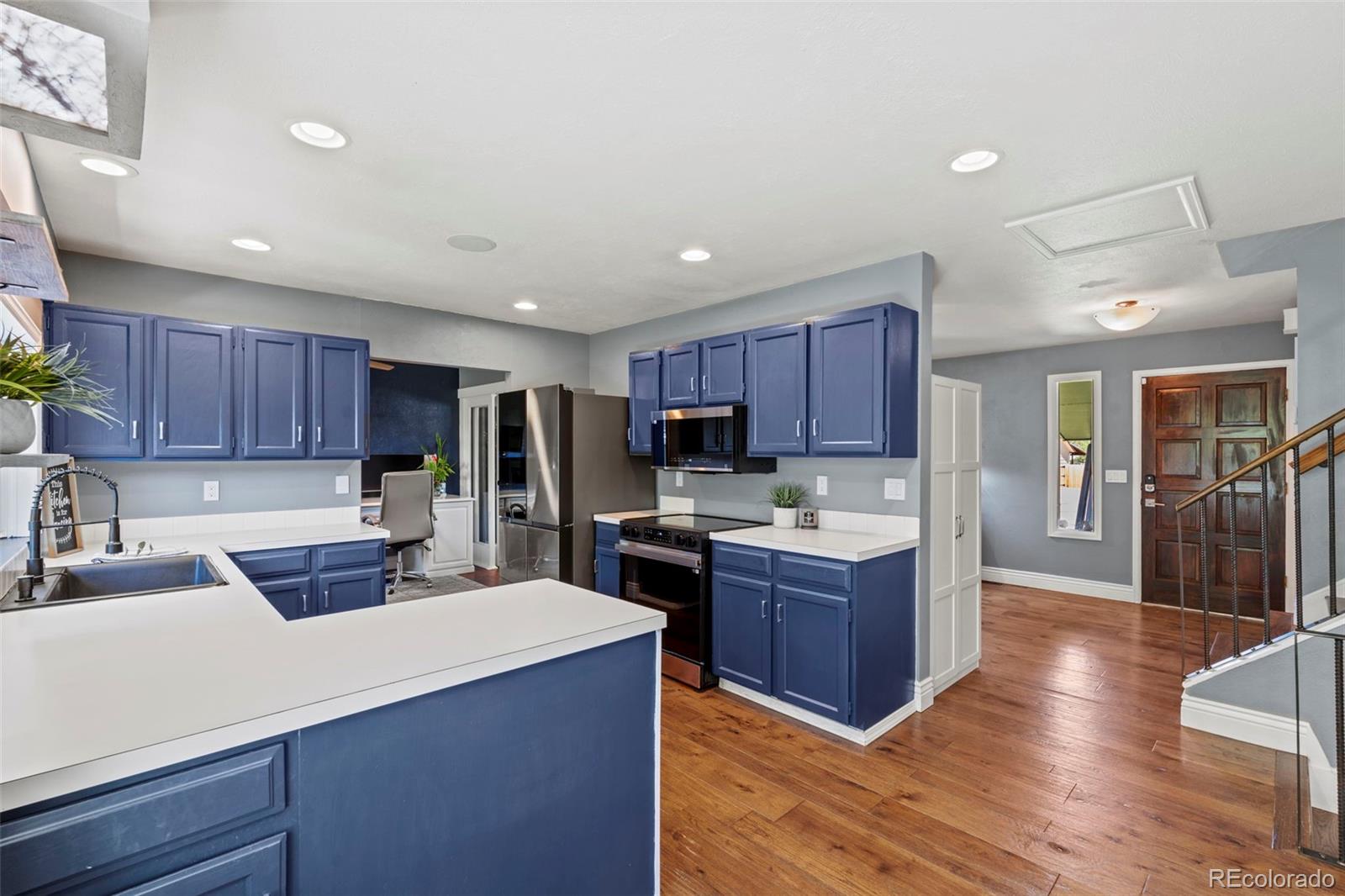 MLS Image #11 for 6975 s wadsworth court,littleton, Colorado