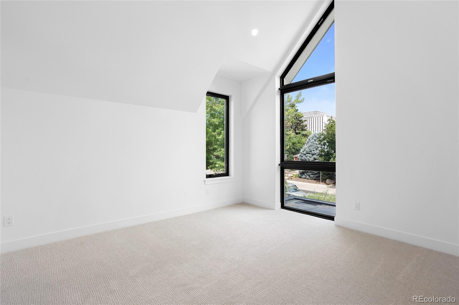 MLS Image #33 for 1421 s garfield street,denver, Colorado