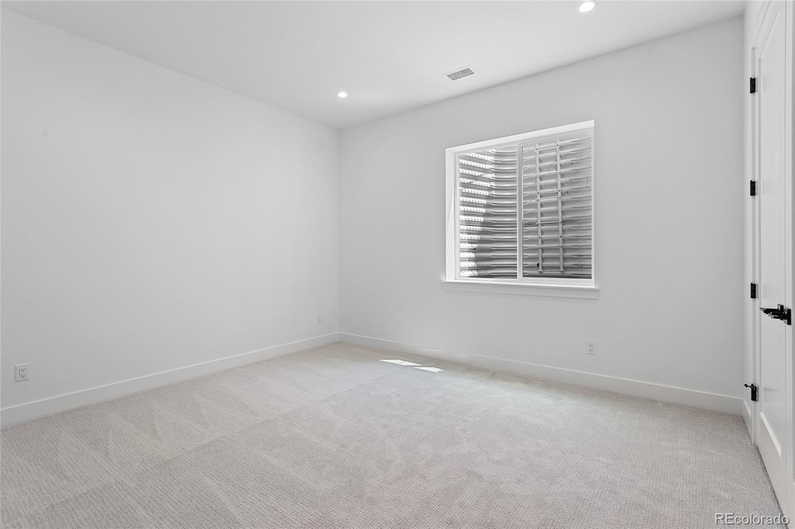 MLS Image #40 for 1421 s garfield street,denver, Colorado
