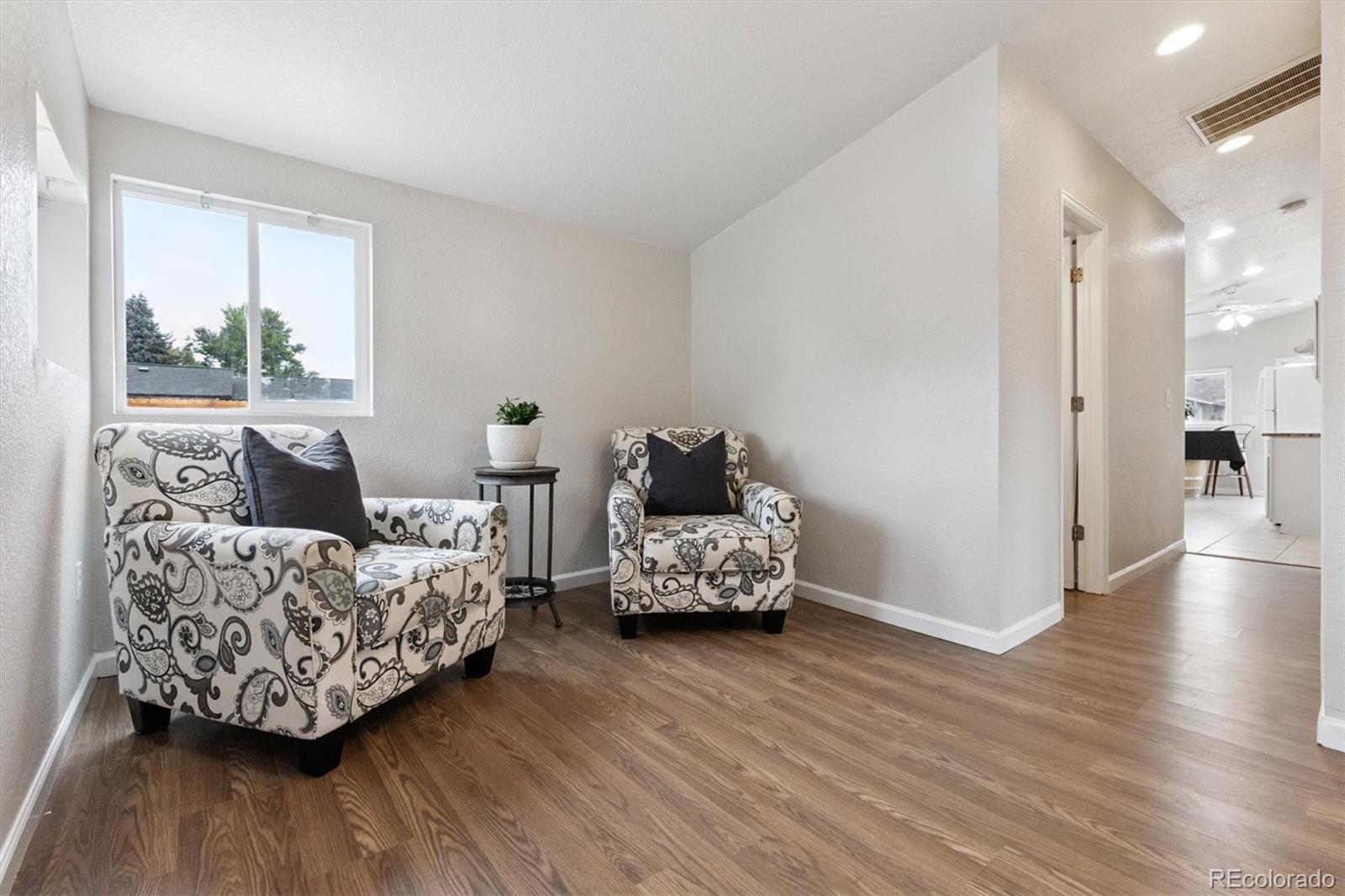 MLS Image #10 for 370 s newton ,denver, Colorado