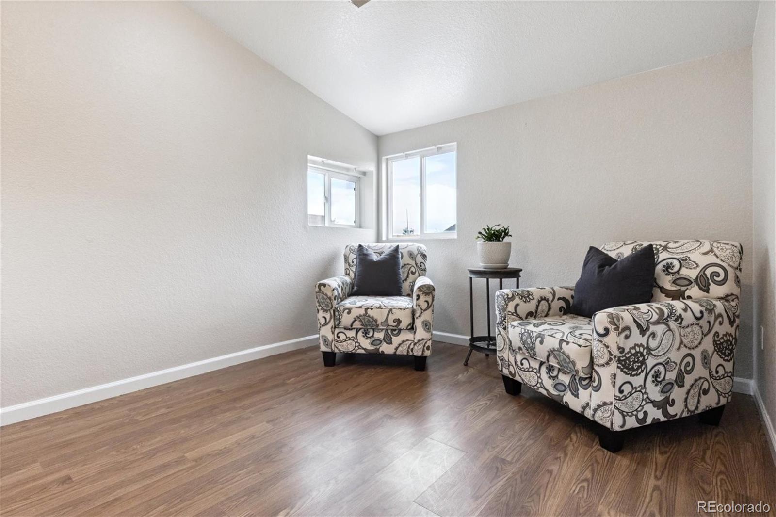 MLS Image #11 for 370 s newton ,denver, Colorado