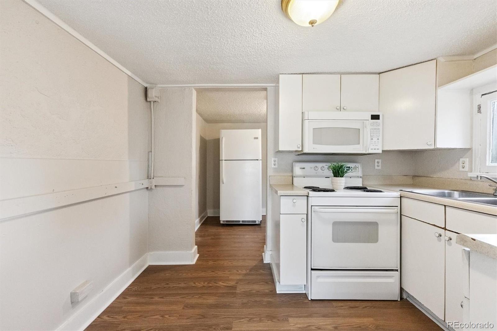 MLS Image #31 for 370 s newton ,denver, Colorado