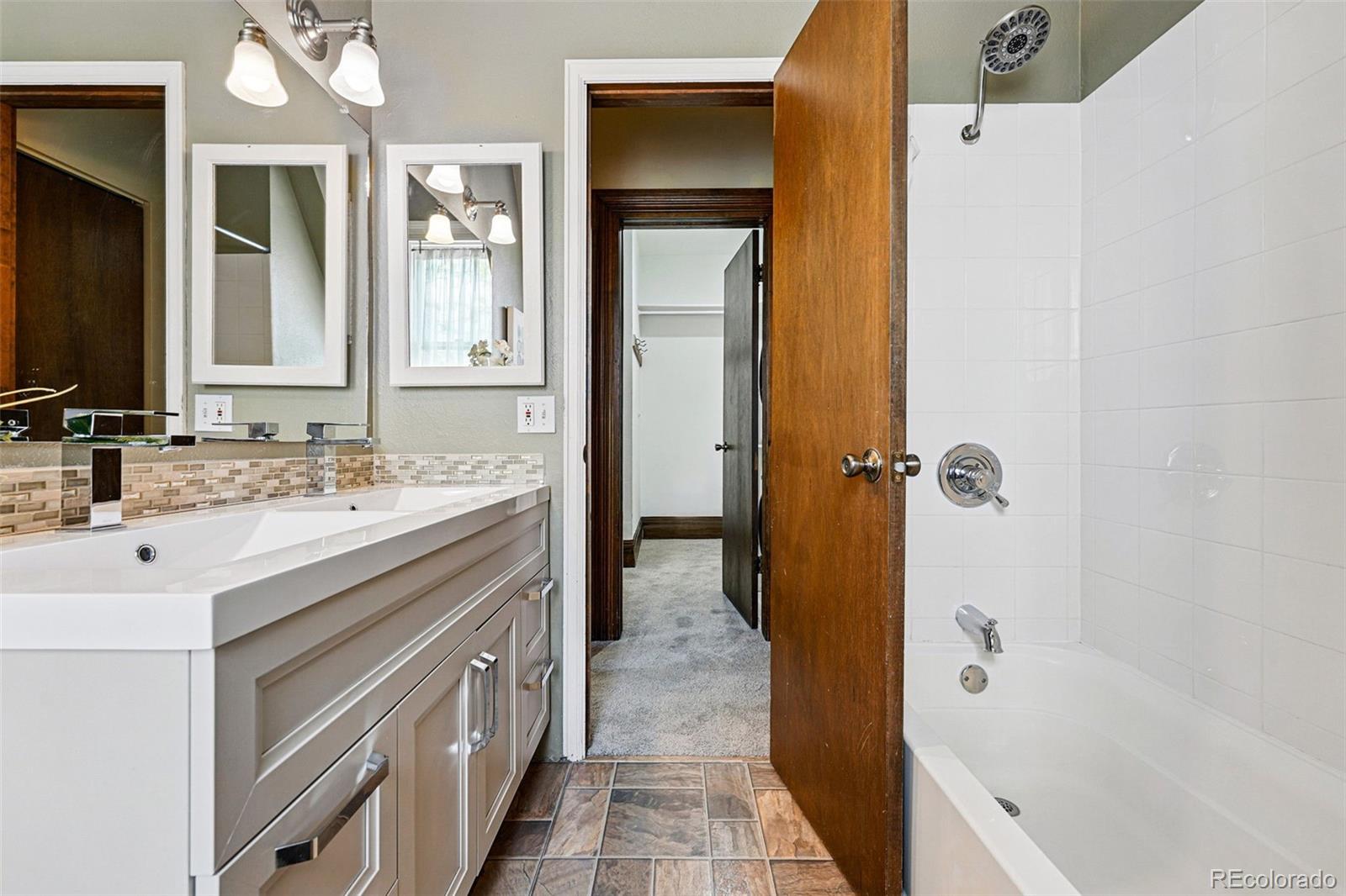 MLS Image #30 for 1001 e 17th avenue,denver, Colorado