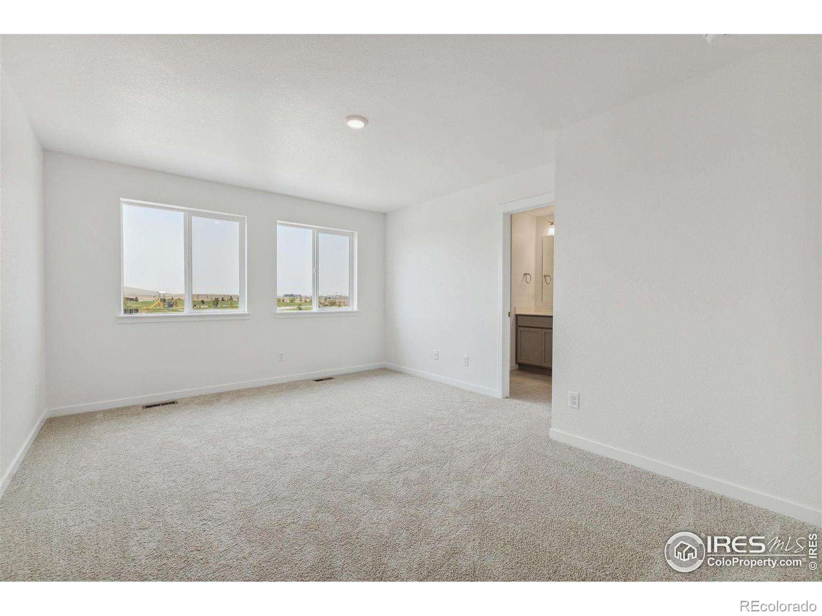 MLS Image #18 for 9857  biscay street,commerce city, Colorado