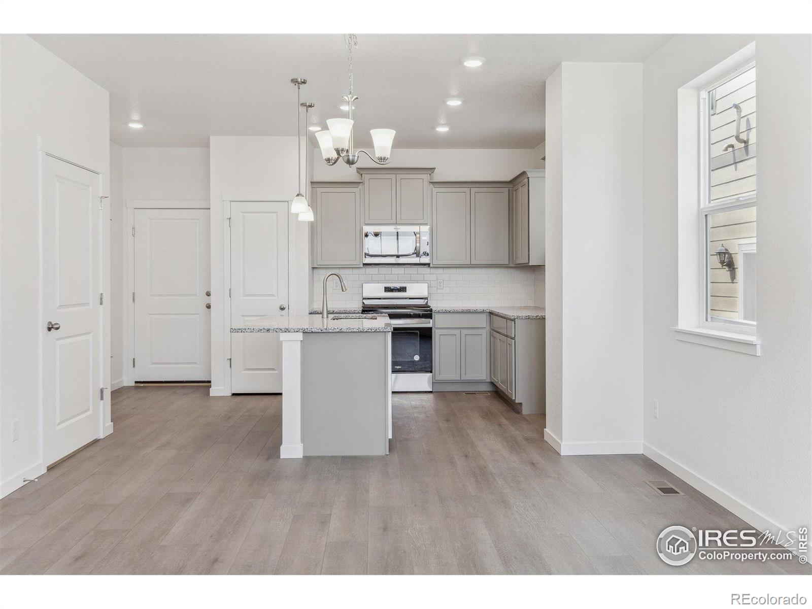 MLS Image #7 for 9857  biscay street,commerce city, Colorado