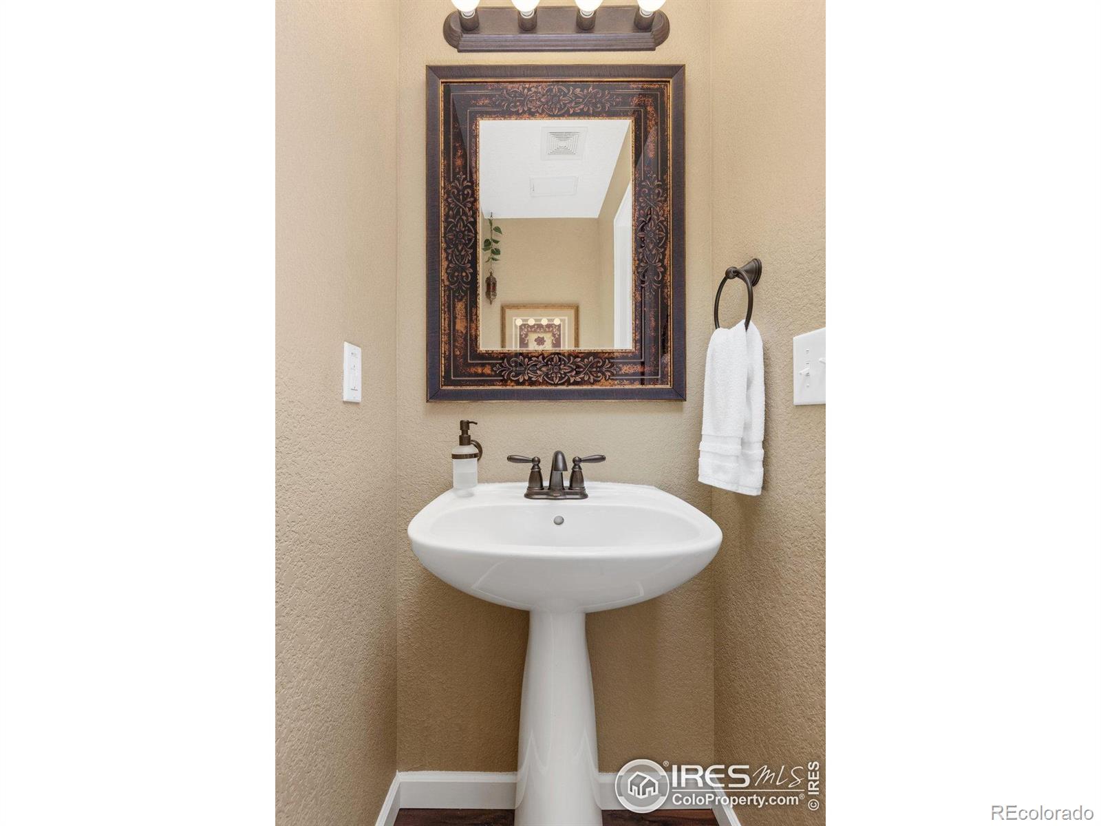 MLS Image #15 for 548  mathews circle,erie, Colorado