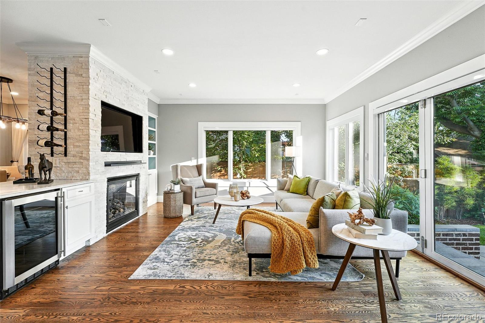 MLS Image #2 for 325 s high street,denver, Colorado