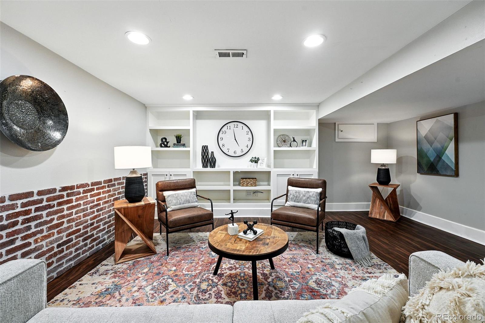 MLS Image #37 for 325 s high street,denver, Colorado