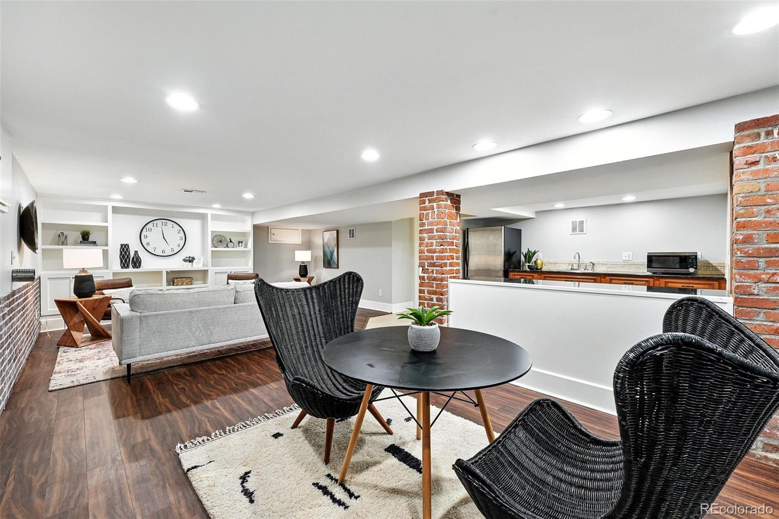 MLS Image #38 for 325 s high street,denver, Colorado