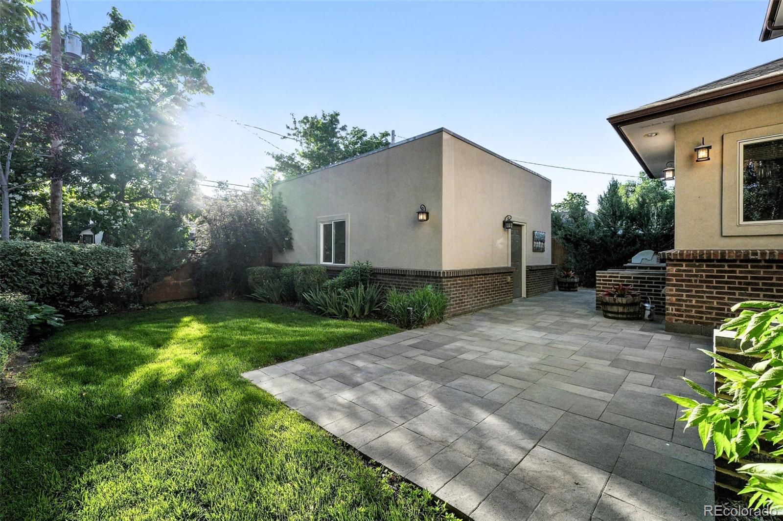 MLS Image #41 for 325 s high street,denver, Colorado